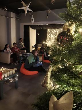 Фото #1 события ДУШЕВНЫЙ ПРОСМОТР ФИЛЬМА