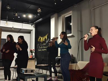 Фото #8 события ДУШЕВНАЯ КАРАОКЕ-ВЕЧЕРИНКА